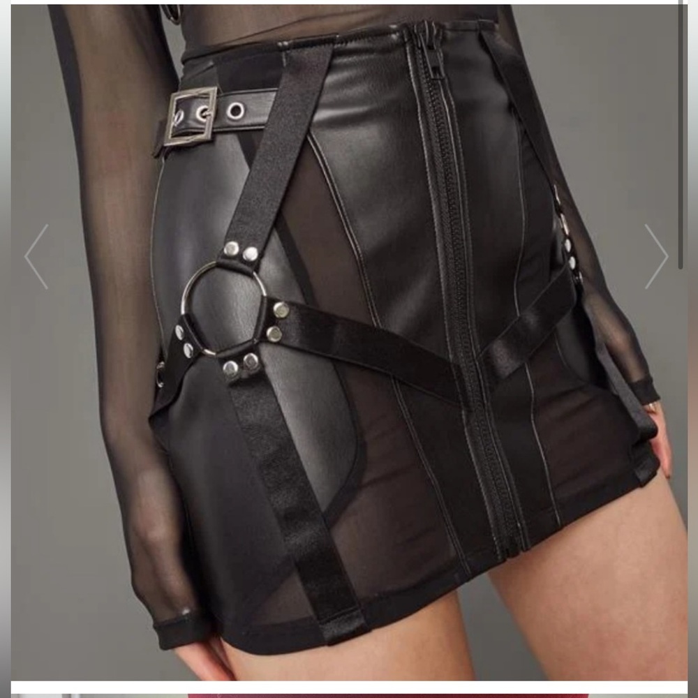 Poster Grl Naughty Habits Mini Skirt Size L